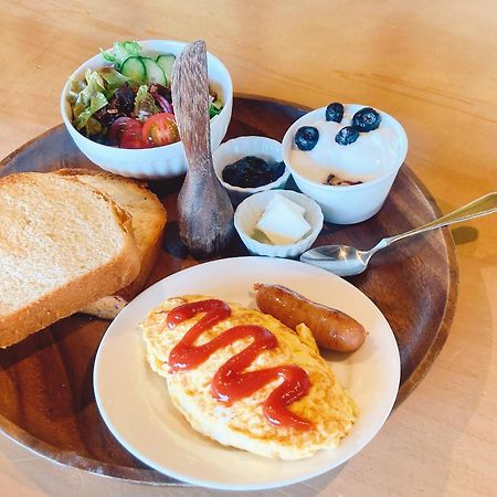 Guesthouse ＆ Beach Cafe Fuego Hyuga Экстерьер фото
