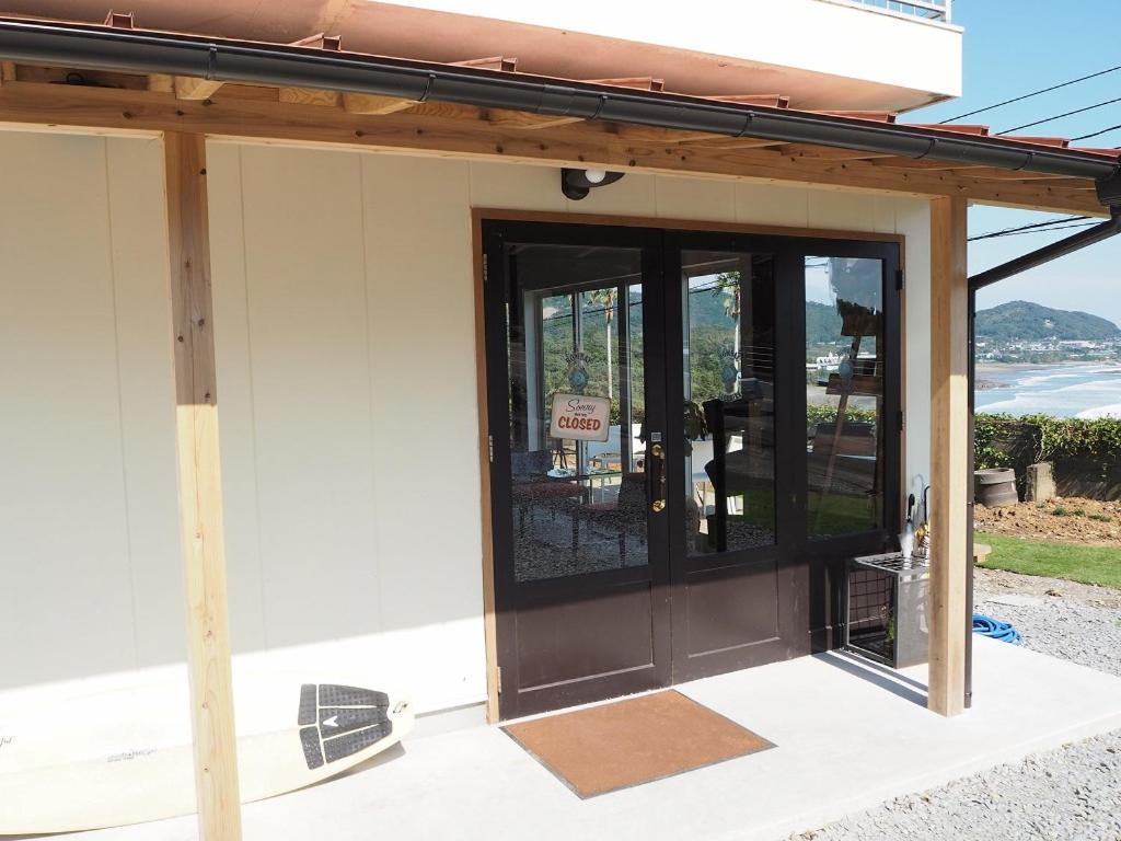 Guesthouse ＆ Beach Cafe Fuego Hyuga Экстерьер фото
